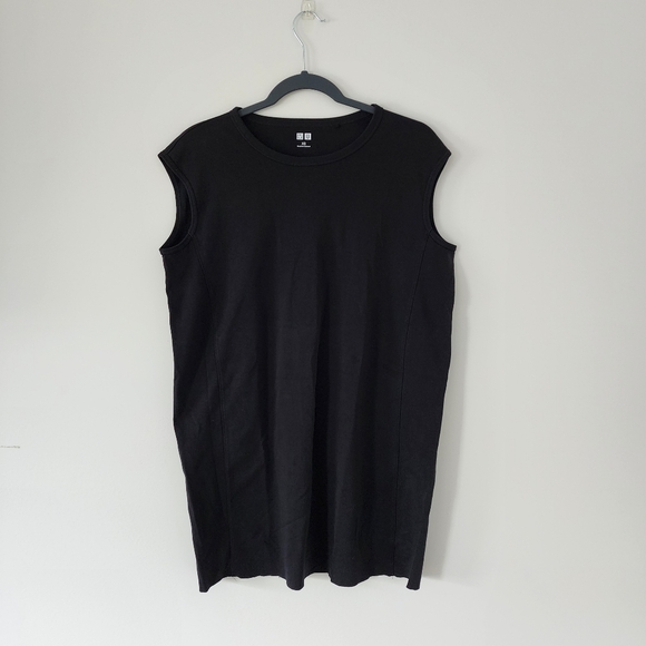 UNIQLO Dress Women XS U Black Sleeveless T-Shirt Cotton Minimalist Capsule - Picture 1 of 4